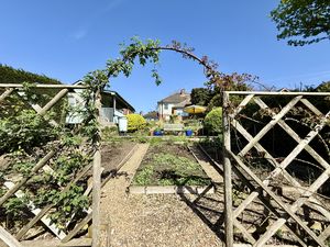 Photo 7- click for photo gallery